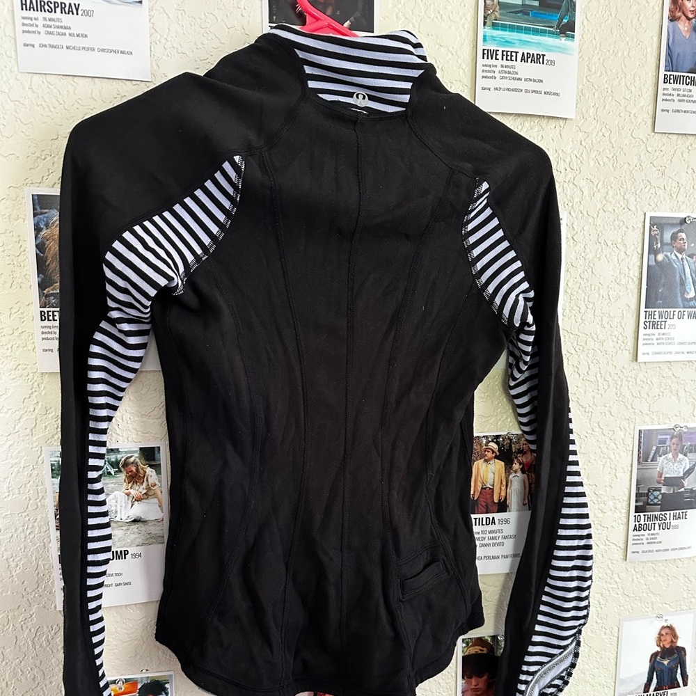 Lululemon Halfzip Athletic Jacket - image 2